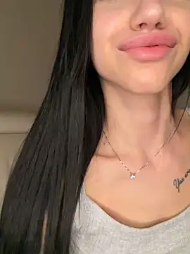 ilariea_girl live sex cam