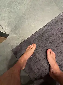 cumshot_foryou's cam snapshot