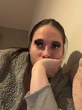 LollyLove_'s cam snapshot