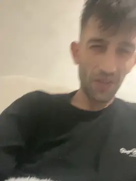 Dondeloquieras4's cam snapshot