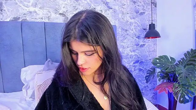 gia__malkova's cam snapshot