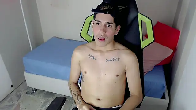 Bby_cash_'s cam snapshot