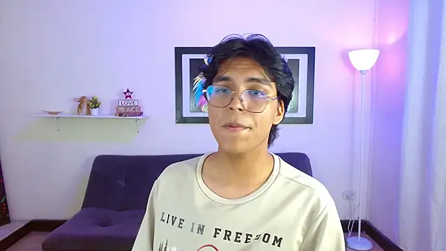 Maecum18's cam snapshot