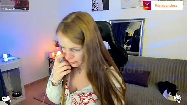 Piinkpandora's cam snapshot