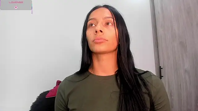 karlyn_angels's cam snapshot