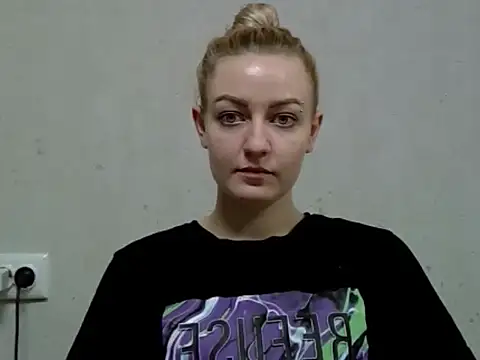 KelGrov2's cam snapshot