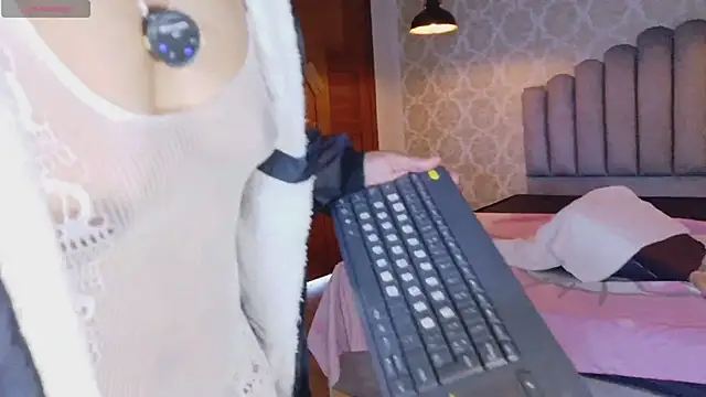 Vanessa_7_'s cam snapshot