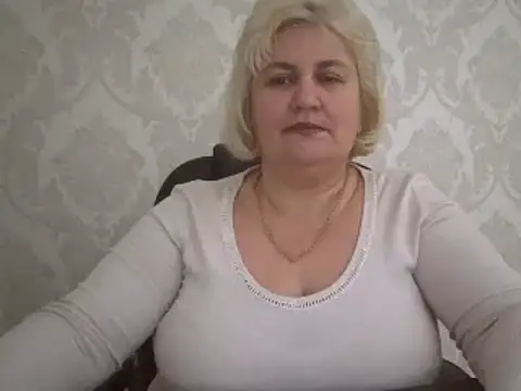 AngelaFamez's cam snapshot