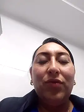 Valeria_montana_'s cam snapshot