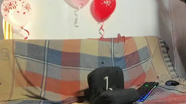 luxuryheaven_8's cam snapshot