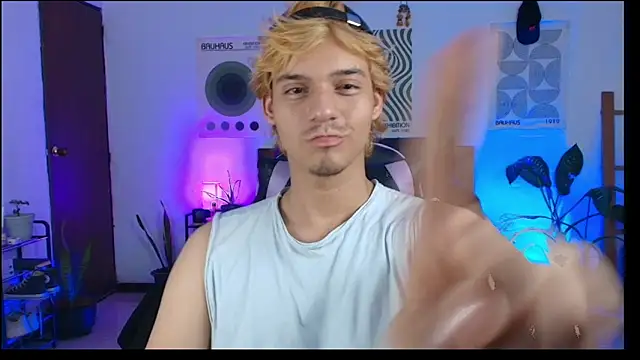 Habel__moretti's cam snapshot