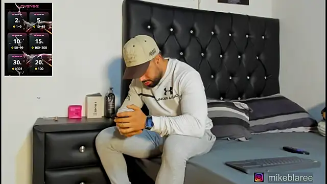 mikeblaree's cam snapshot