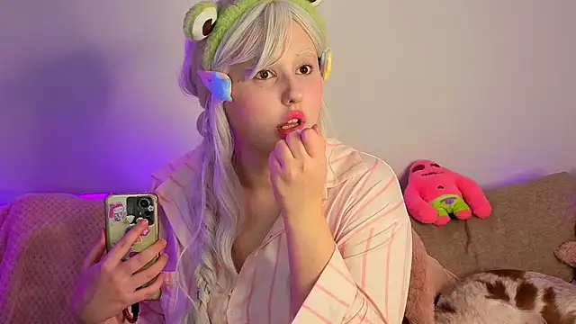 ElfieEva's cam snapshot