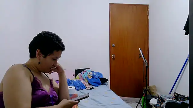 luxandracon23 live sex cam