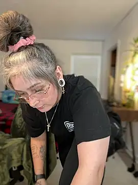 Alix_Valentine's cam snapshot