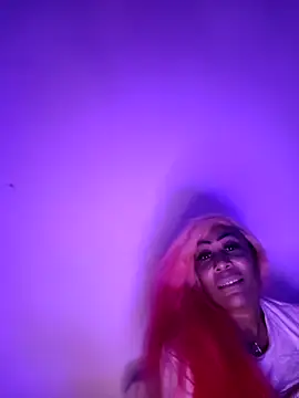 iamlalamilano's cam snapshot