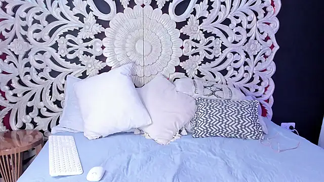 Zafiro_Moon's cam snapshot