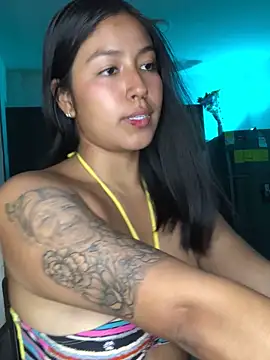 EmmaRossem live sex cam