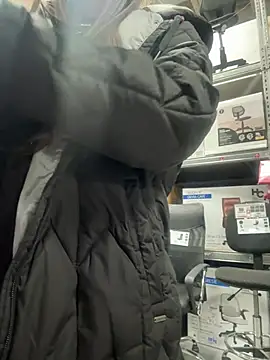 Isabella21_'s cam snapshot