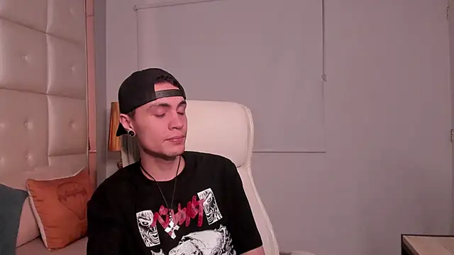 dark_sun302's cam snapshot