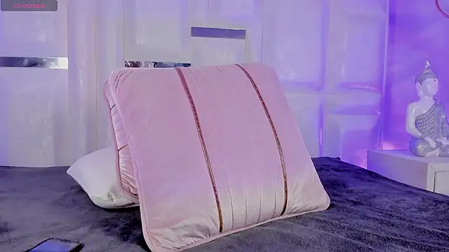 im_tyra live sex cam