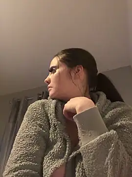 LollyLove_'s cam snapshot