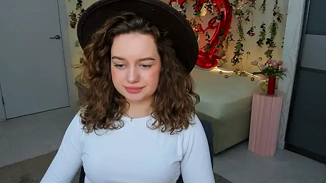 MiracleCurly's cam snapshot