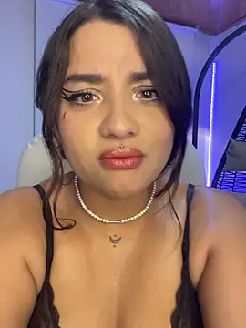 Midary_pink's cam snapshot