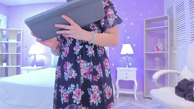 Goldentemptation_'s cam snapshot