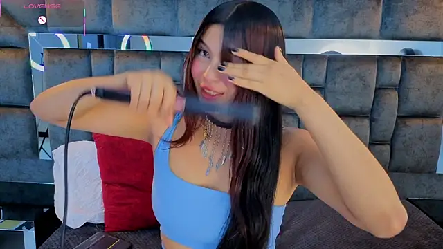 IssaJones_'s cam snapshot