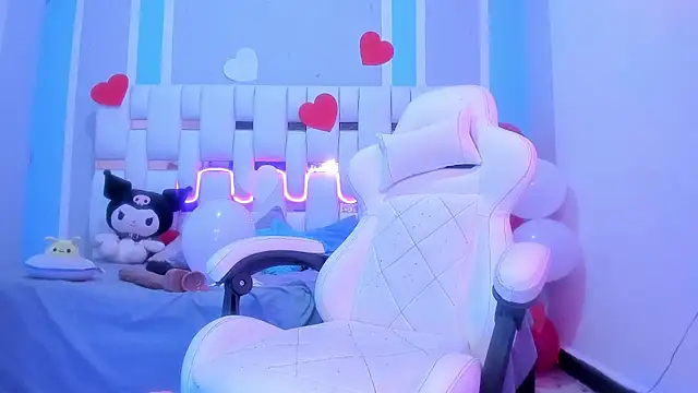 MilkWhore1 live sex cam