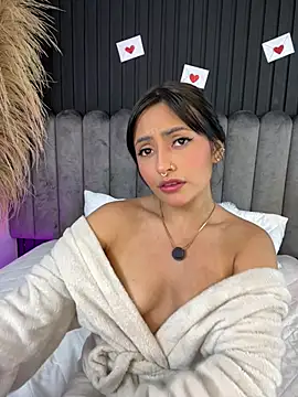 Nanda_vixen_'s cam snapshot