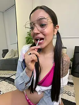 EVA_WILD1's cam snapshot