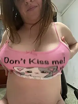 Ladysofiaxxx live sex cam