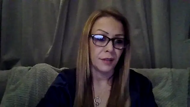 Majestic-Maya's cam snapshot