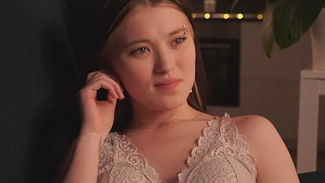 EleniRoeber live sex cam