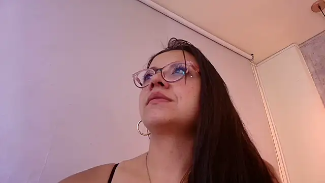 Naughty_moon_'s cam snapshot