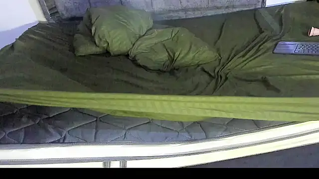 Sweet_couple79's cam snapshot