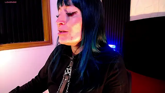 alicia_moom live sex cam