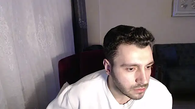 handsomeee04 live sex cam