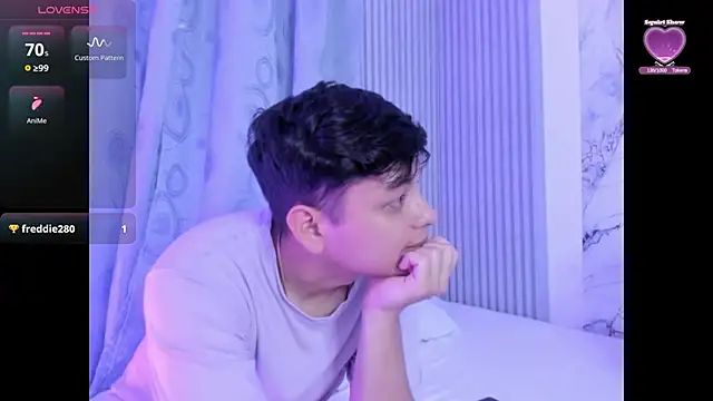 RaiderandRoxie1 live sex cam