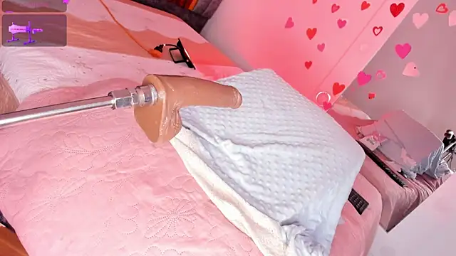 Hilary_Smile_ live sex cam