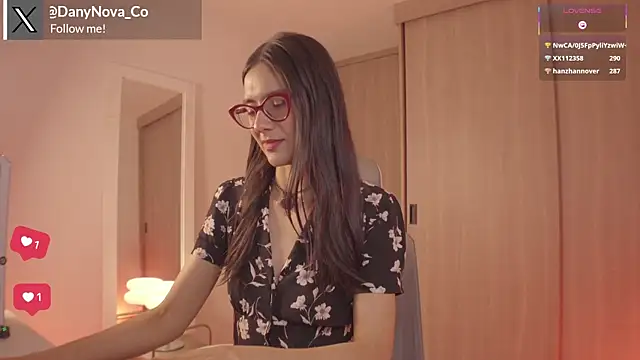 DanyNova_Co live sex cam