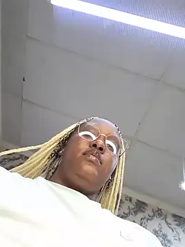 Thasha8 live sex cam