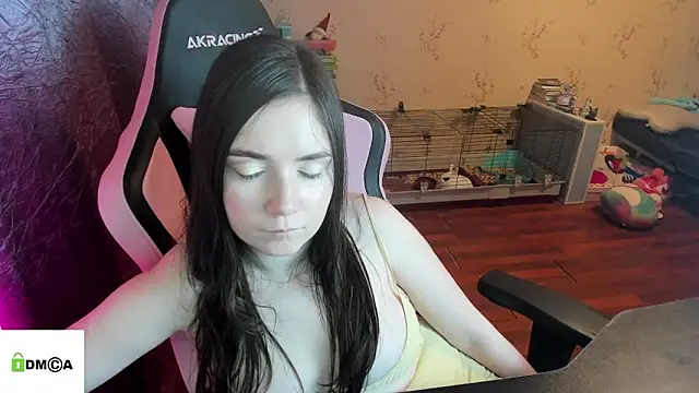 Crazy_forest_fairy's cam snapshot