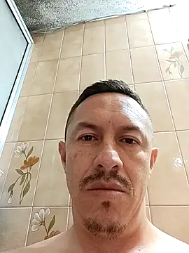 L_hotcream's cam snapshot