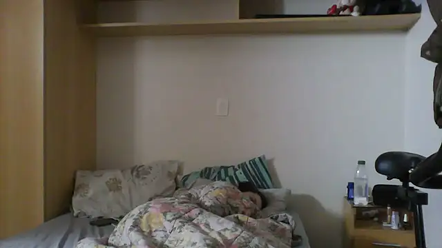 GabriellaManhaes's cam snapshot