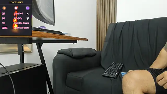 big-tyler's cam snapshot