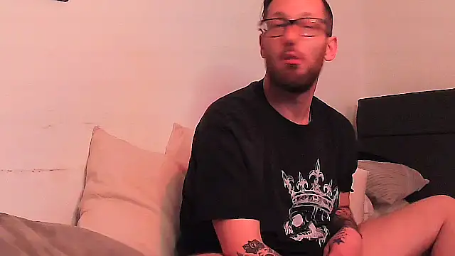 Masterjayb80's cam snapshot