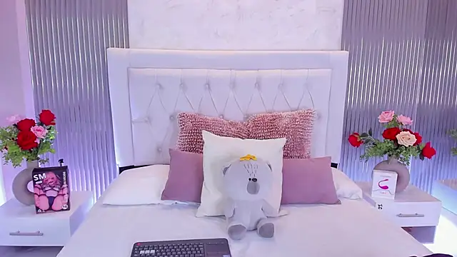 MelodySweetHoney's cam snapshot